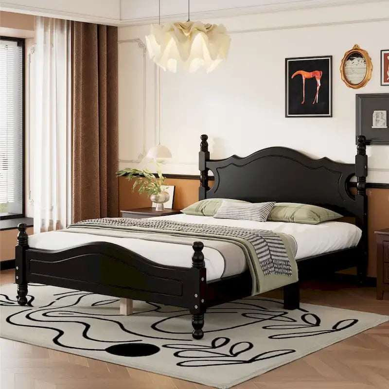 Lit plateforme en bois noir au design rétro