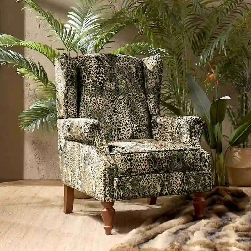 Fauteuil crapaud à motif animalier traditionnel avec clous décoratifs