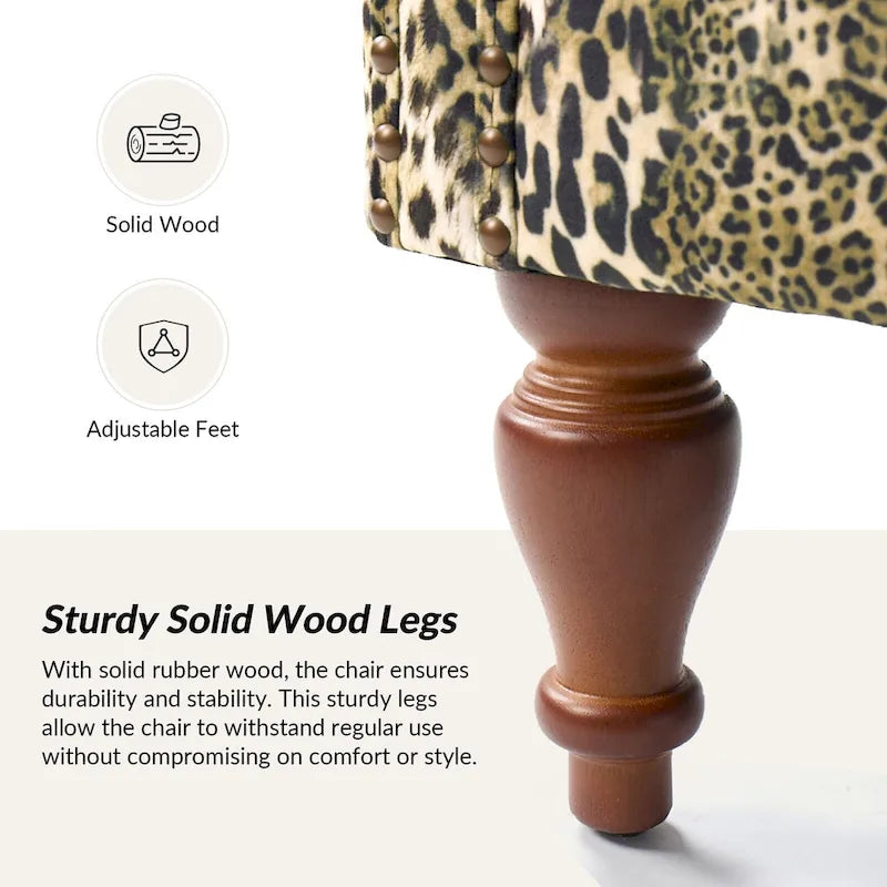 Fauteuil crapaud à motif animalier traditionnel avec clous décoratifs